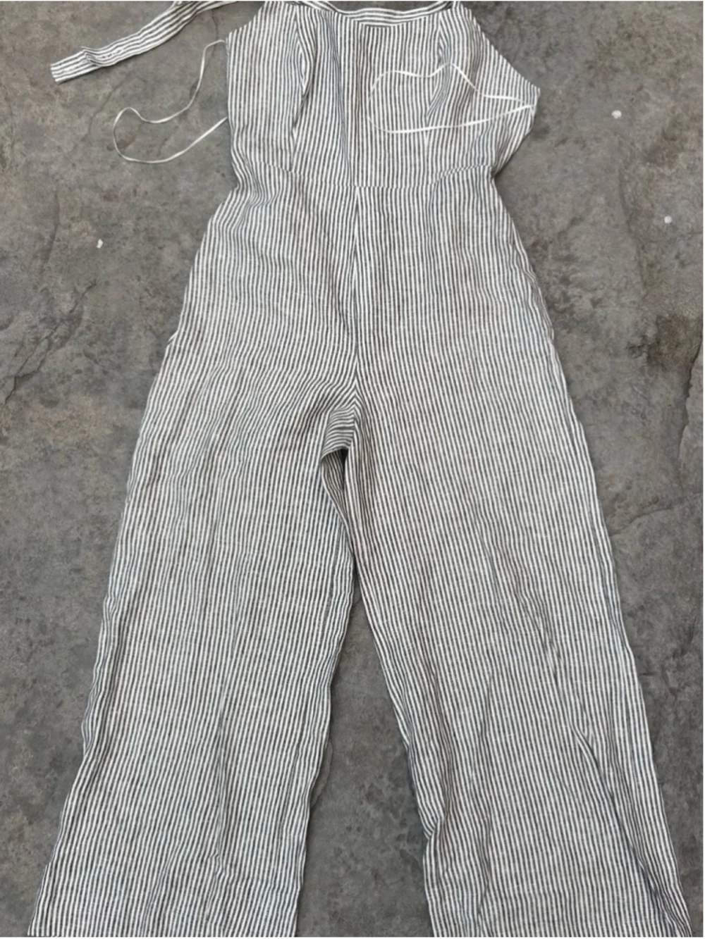 Reformation Autumn Linen Jumpsuit Vineyard Stripe Open Back Wide Leg Size 12 NWT